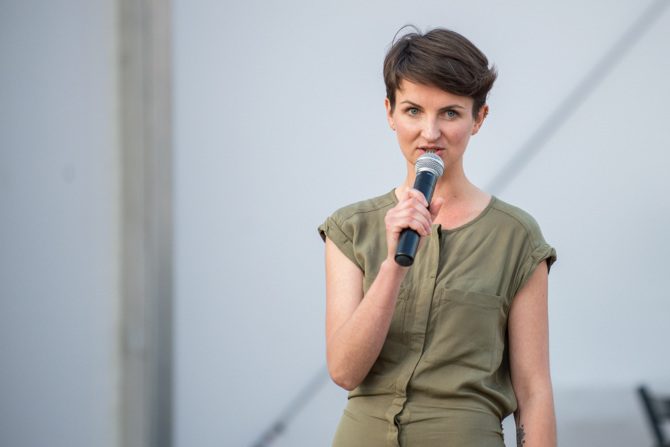 Karolina Kubik performing, Malta Festival Poznań 2015